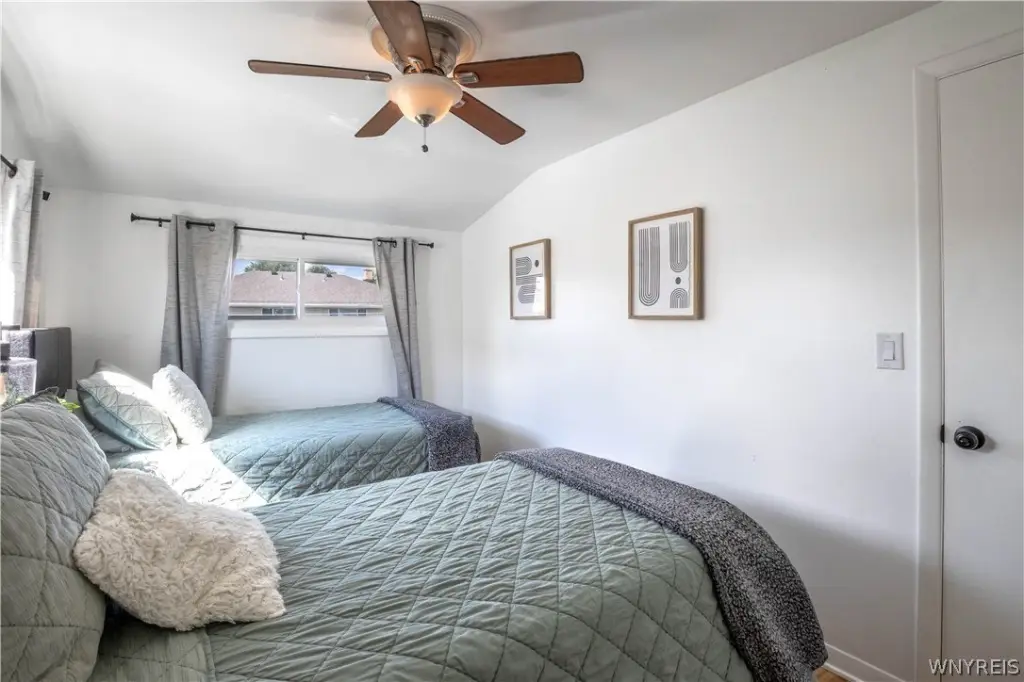 Picture 32
