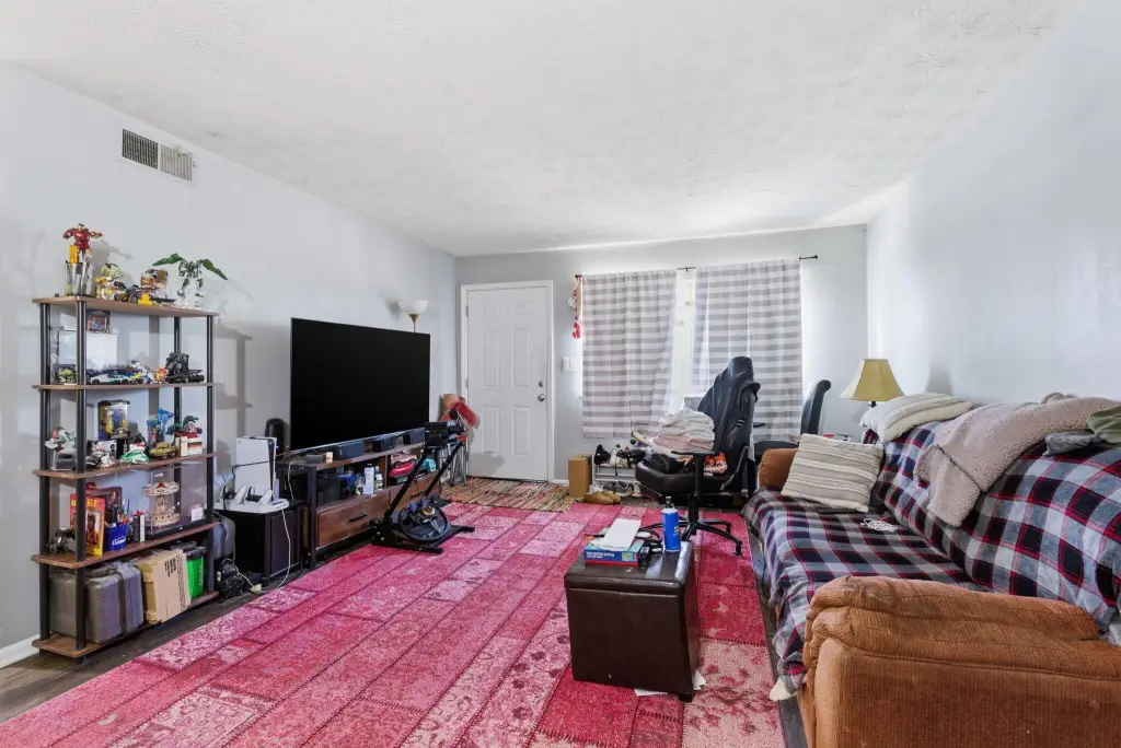 Picture 76