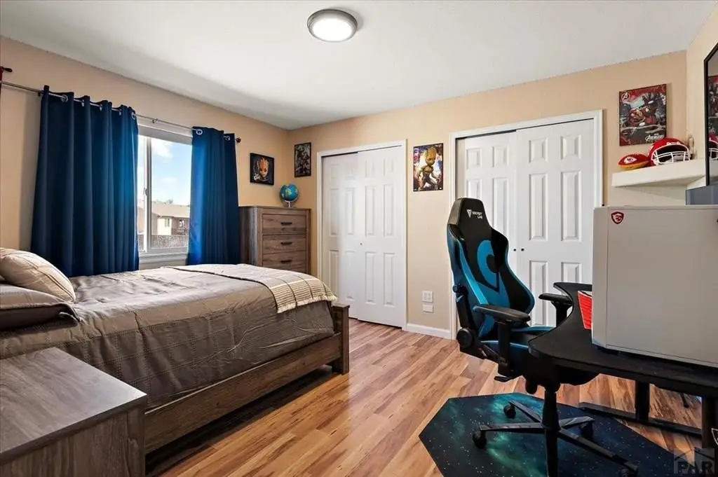 Picture 11