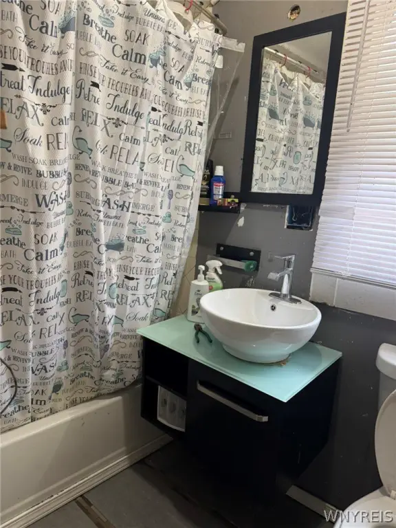 Picture 18
