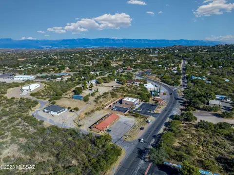 Leased Commercial Building on Main Road