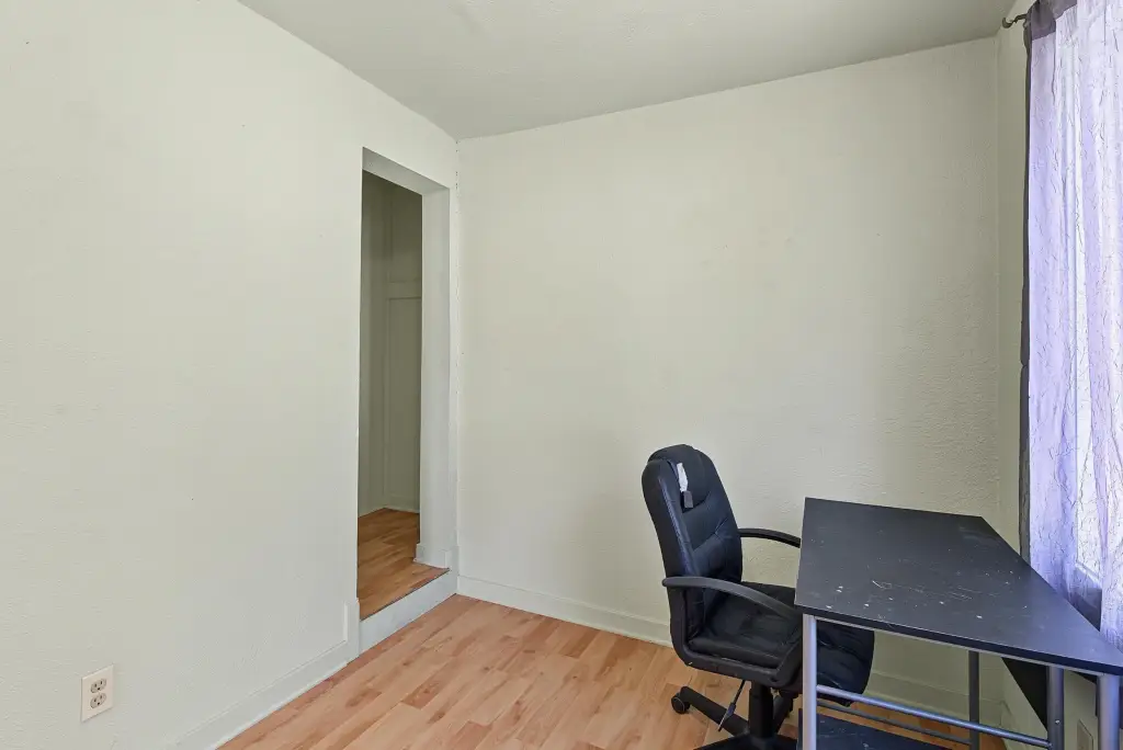 Picture 18