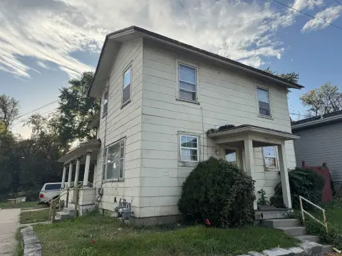 Six-Bedroom Duplex