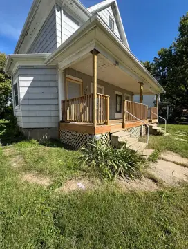 Duplex with Updated Interiors