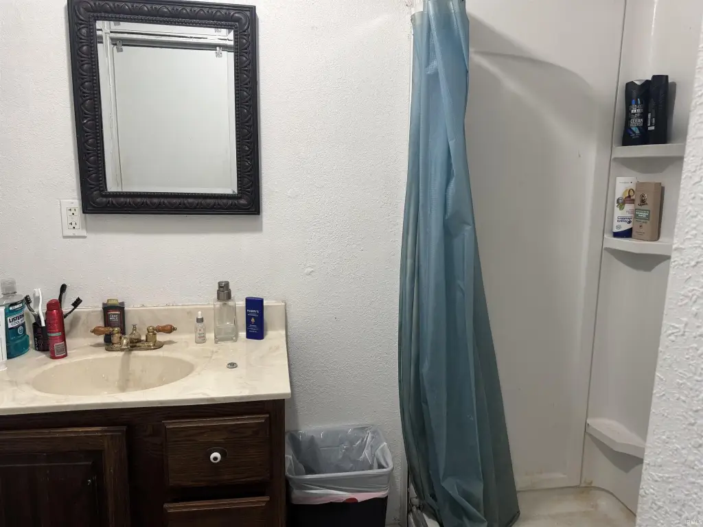 Picture 4