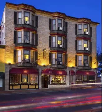 Historic Boutique Hotel in Portland