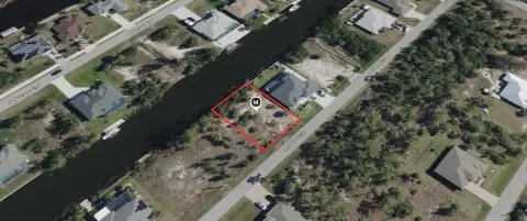 Waterfront Lot in South Gulf