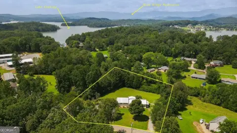 Hiawassee Mountain Compound with Income