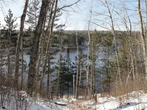 Voyageurs Retreat Lake Lot