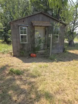 Residential Lot in Erinsprings, OK