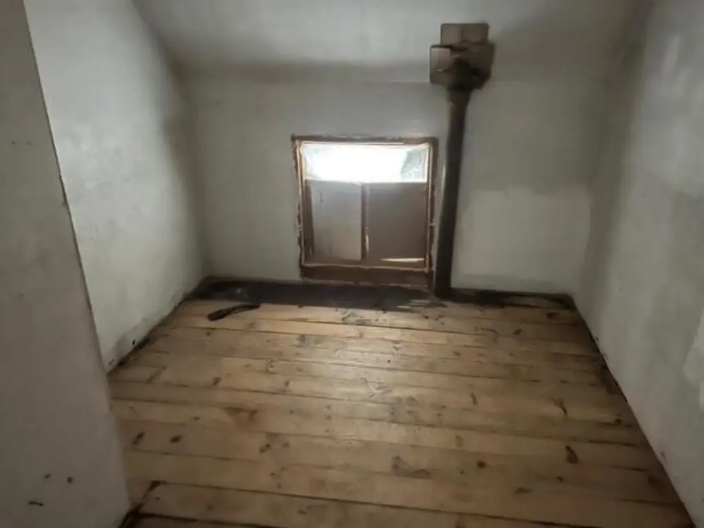 Picture 33