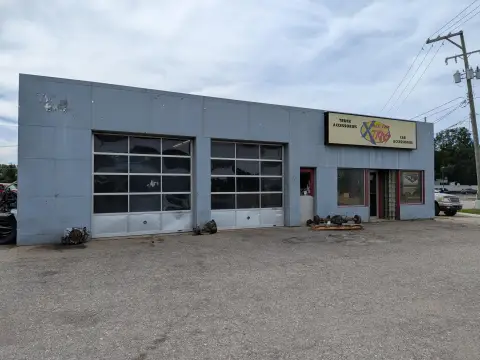 Three-Bay Automotive Service Shop