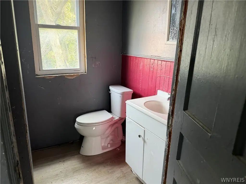 Picture 36