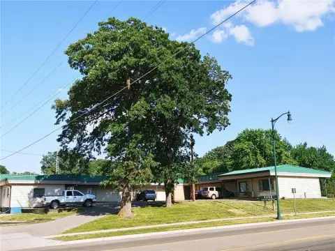 Blue Earth Apartment Building