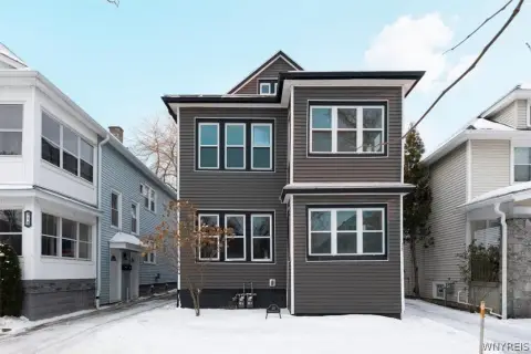 Move-in Ready Buffalo Duplex