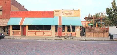 Restaurant and Bar with Equipment