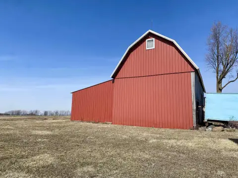 Uniondale Land with Barn