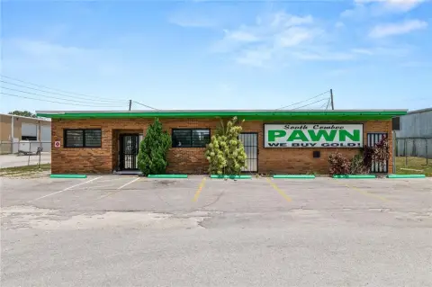 Lakeland Commercial Property on High-Traffic Corridor