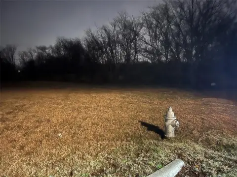 Corner Lot Ready For Building