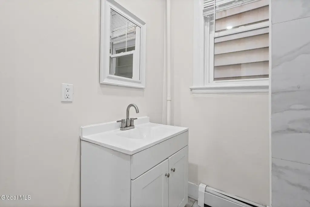 Picture 32