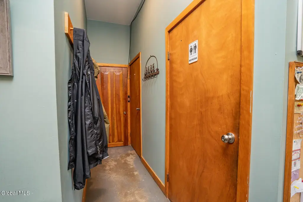 Picture 18