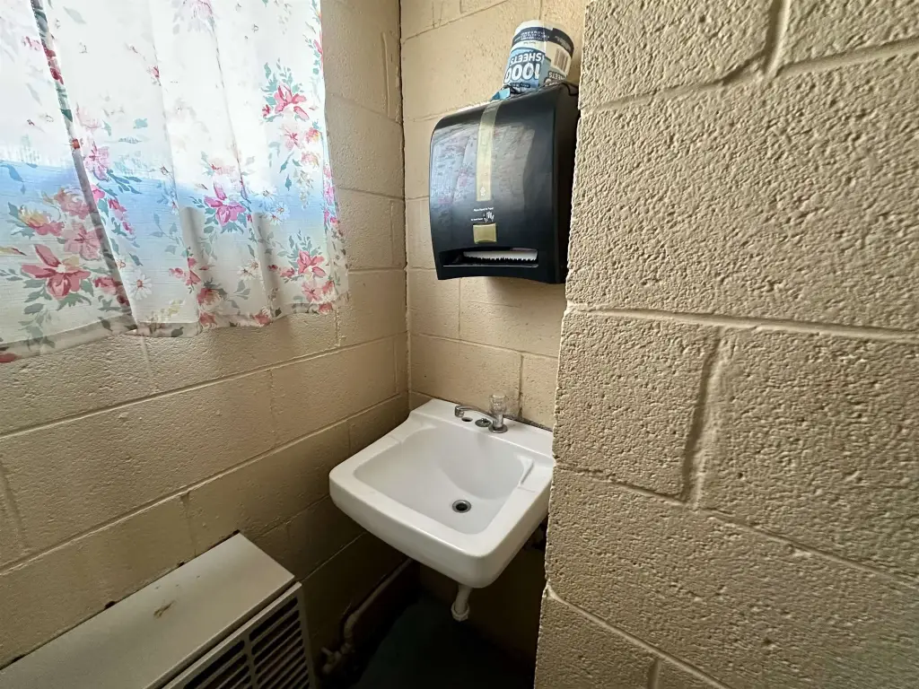 Picture 24