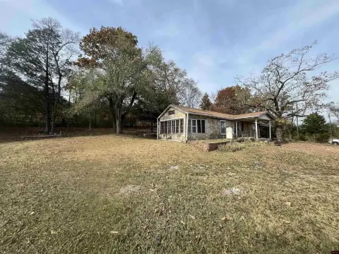 Yellville Commercial Property on Highway 62