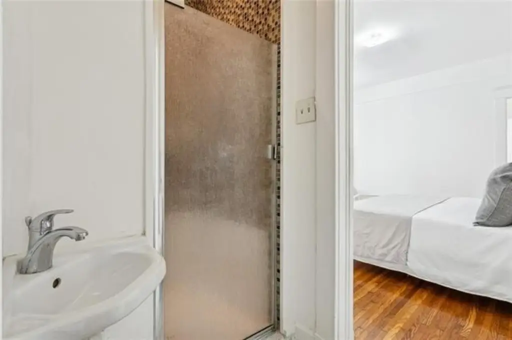 Picture 11