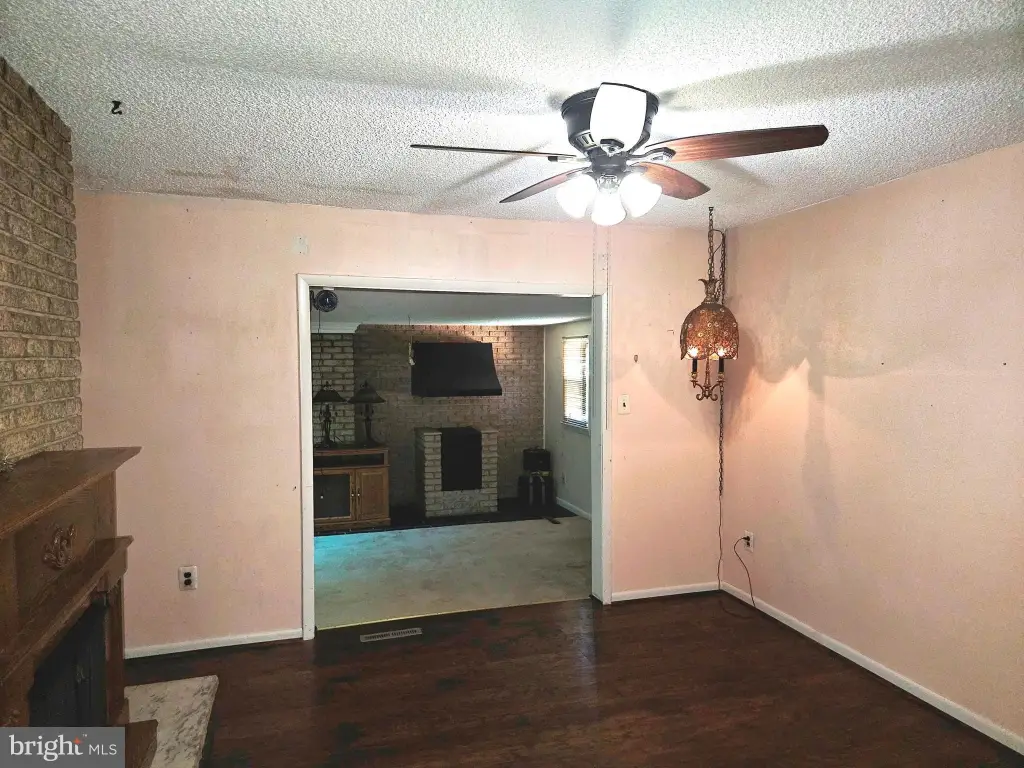 Picture 30