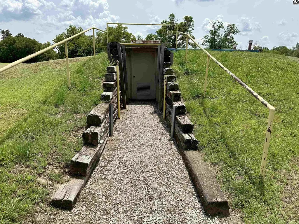 Picture 32
