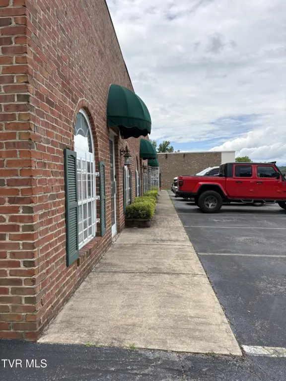 Picture 18