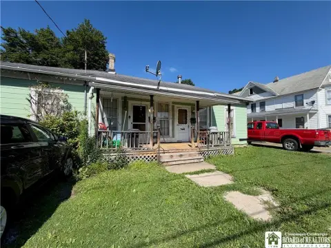 Single-Story Duplex Property