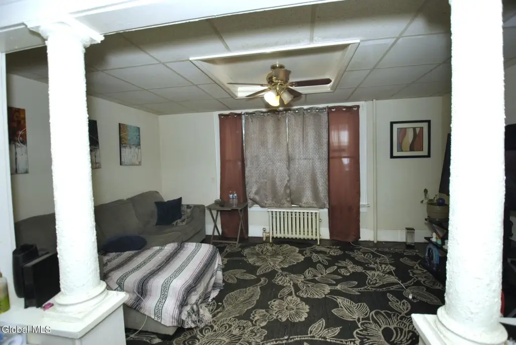 Picture 8