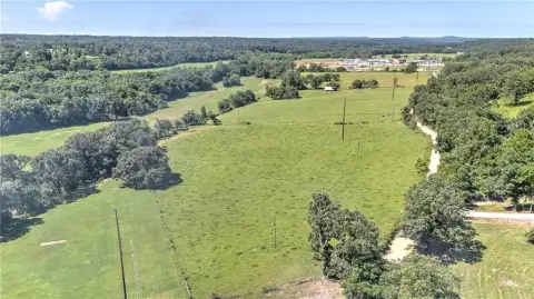 Bentonville Acreage with Development Potential