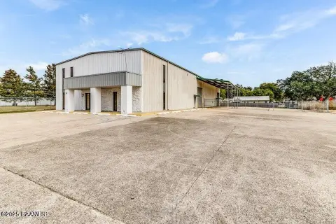 Lafayette Industrial/Gym Space Available