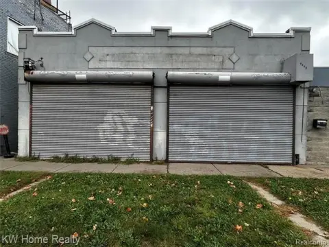 Detroit Commercial Building on Conner