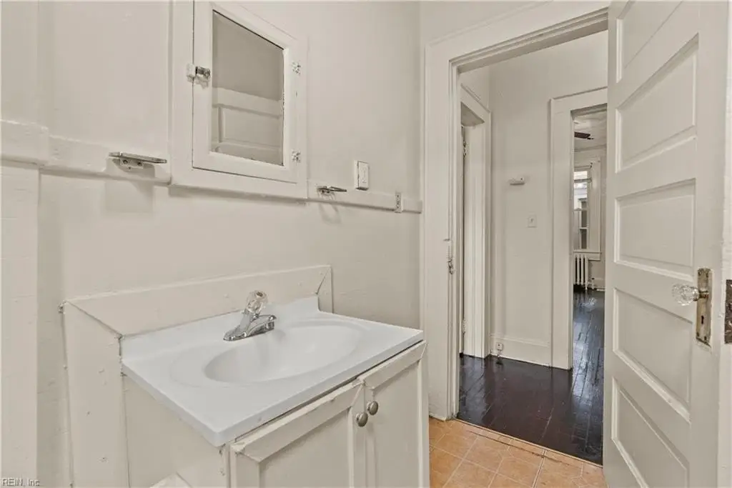 Picture 19