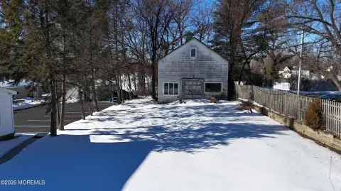 Mixed-Use Commercial Property in Eatontown