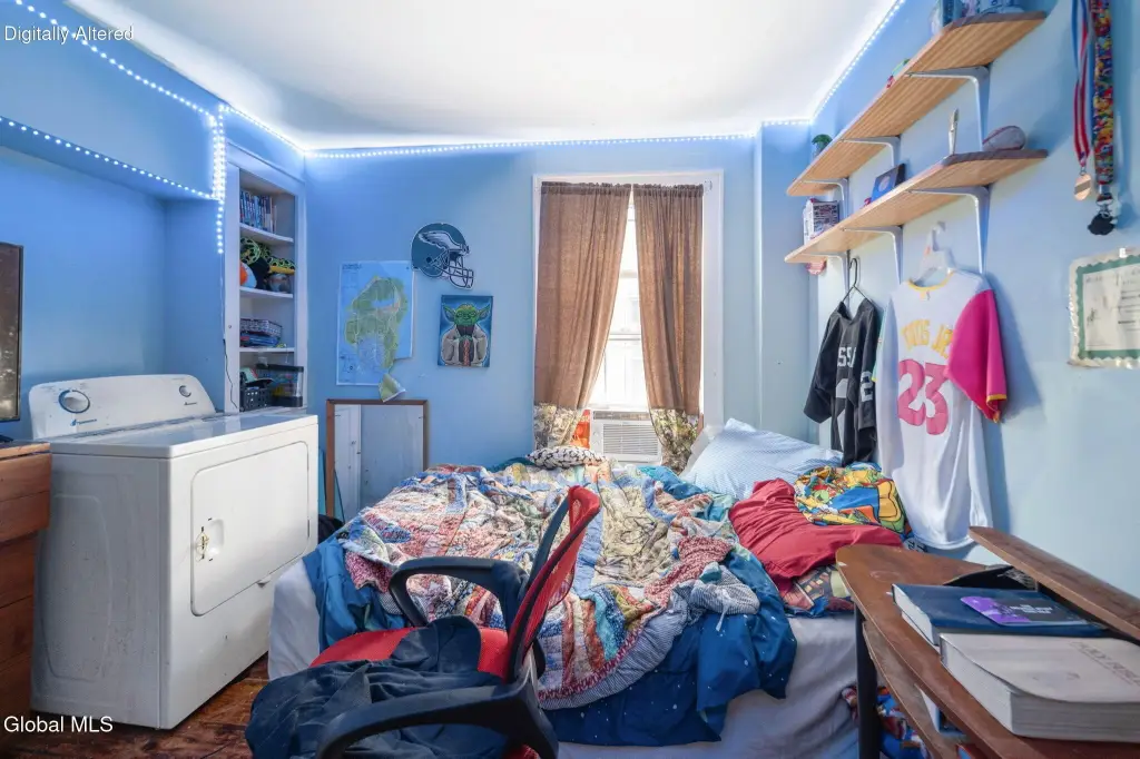 Picture 8