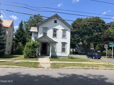 Two-Unit Duplex with Hardwood Floors