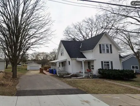Duplex with Detached Garage