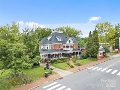 Historic Waynesville Commercial Property