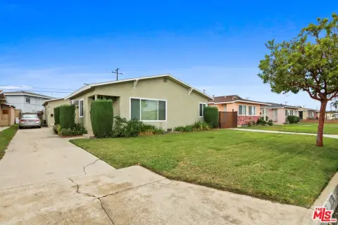 2-Unit Duplex with Separate Garages