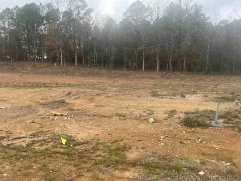 Residential Lot in Creekside Subdivision