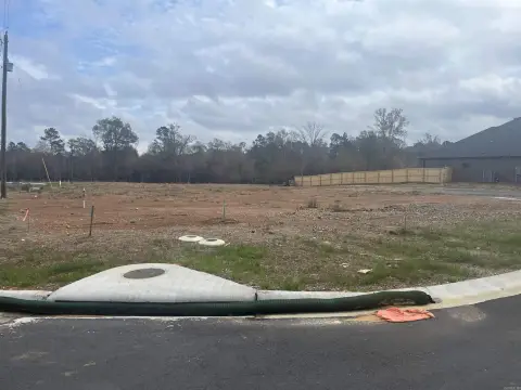 Residential Lot in Creekside Subdivision