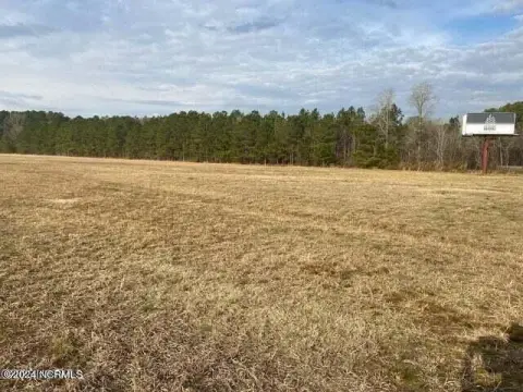 Residential Land in Grimesland, NC