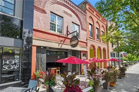 Bar Business with Liquor License