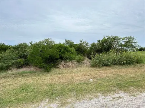 Waterview Lot in Bayside, Texas