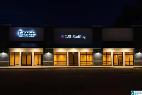 Refreshed Mixed-Use Property in Oxford