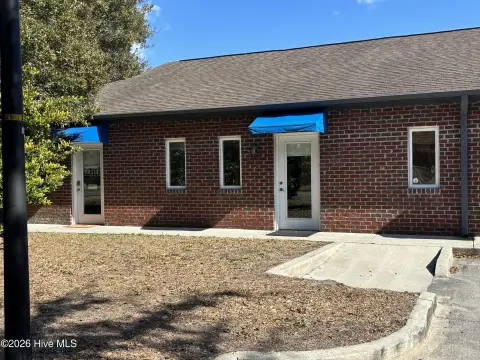 Wilmington Commercial Unit For Lease